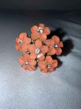Vintage Coral/Pink Fiery Floral Cluster Ring with Crystal center. Adjustable.